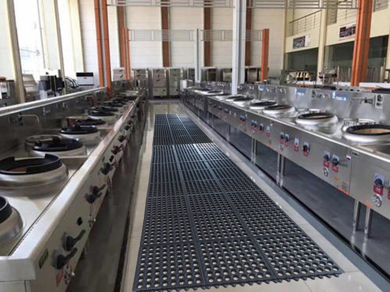 vật liệu chống trượt cho nhà bếp